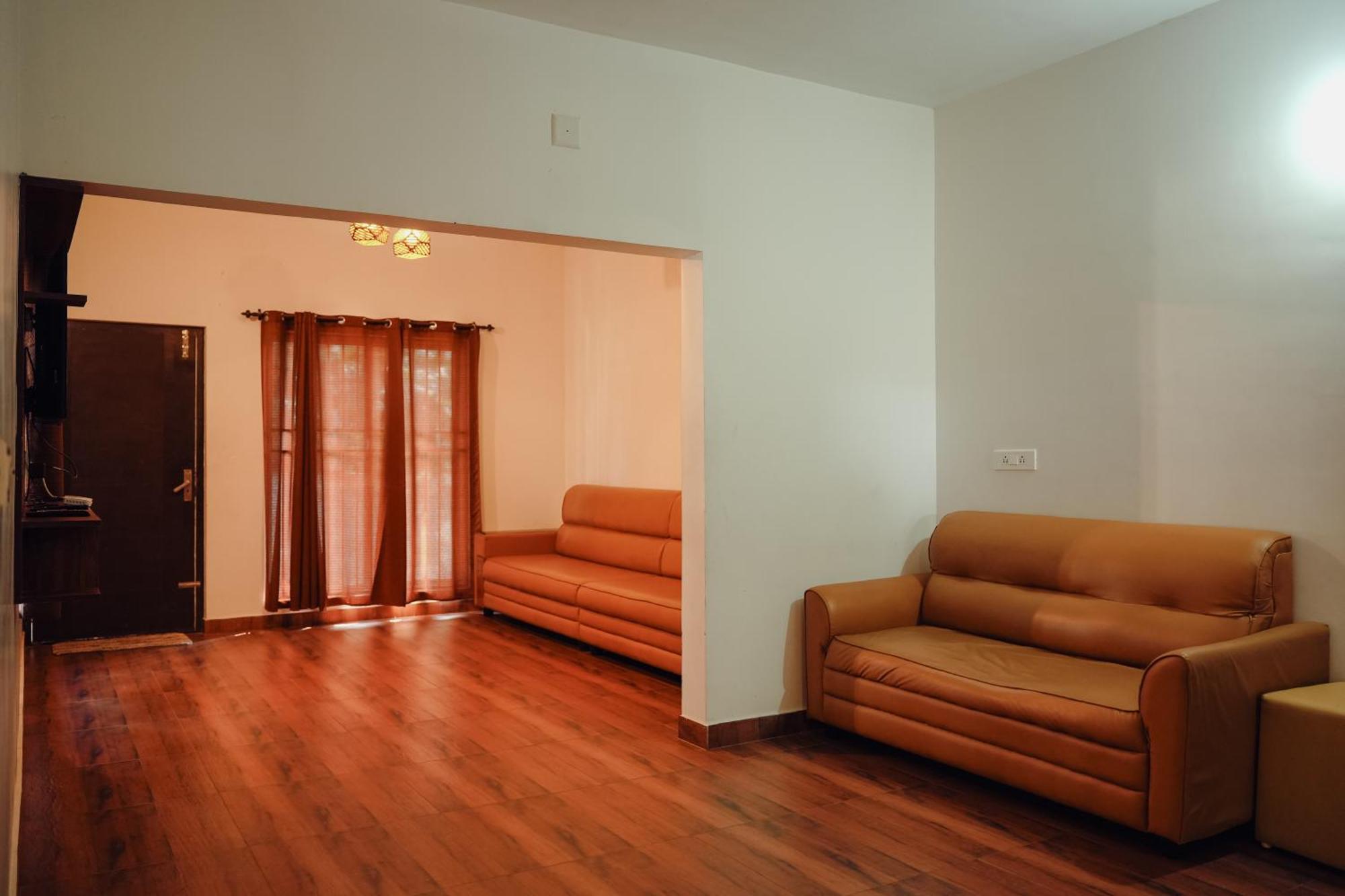 Haze Woods Resort Vaduvanchal Exterior foto